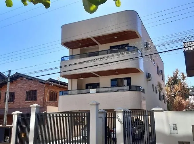 Residencial Giovana Bombinhas